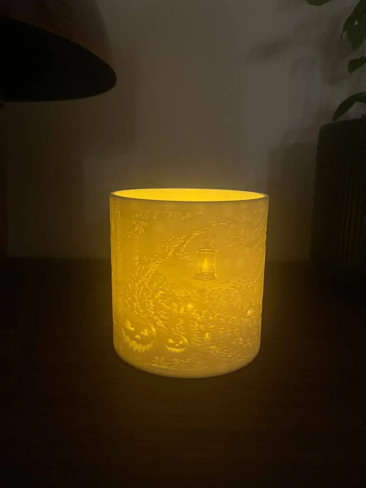 🎃 Halloween Lithophane Candle Holder – Haunted House LED Lantern | 80 mm — modelo 3D