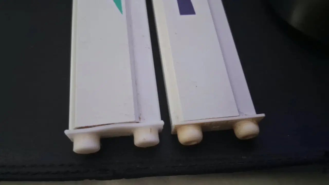 old frigobar shelf support — modelo 3D