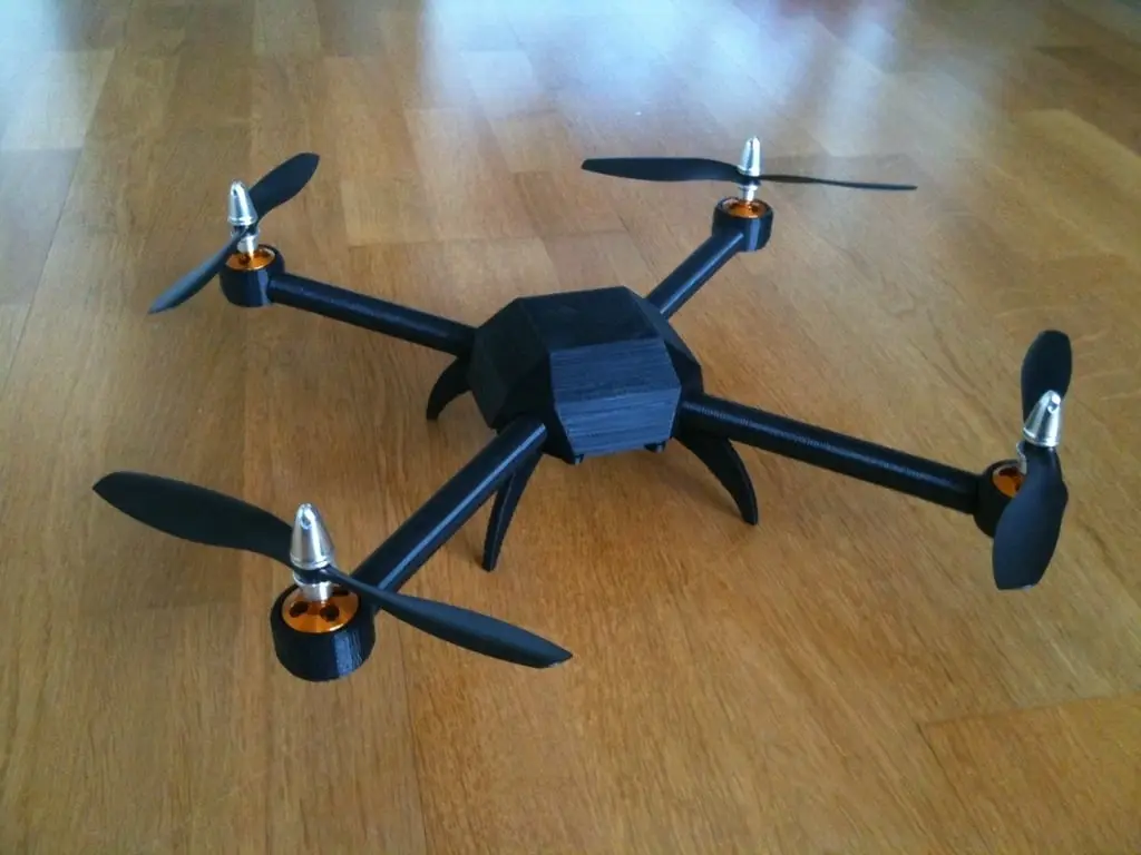 PL1Q Vampire, the 3d printable quadcopter — modelo 3D