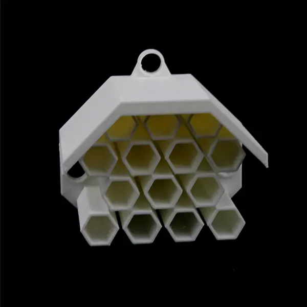 Bee House — modelo 3D