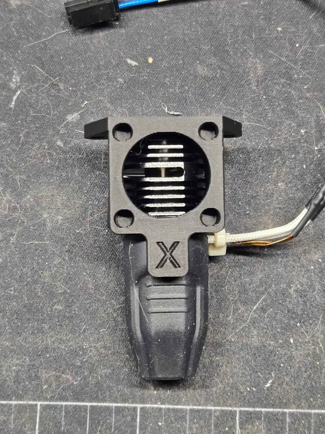Vzbot Rapido X Fan mount for 2510 — modelo 3D