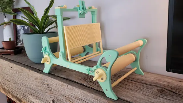 Fall is looming !! The weaving loom — modelo 3D