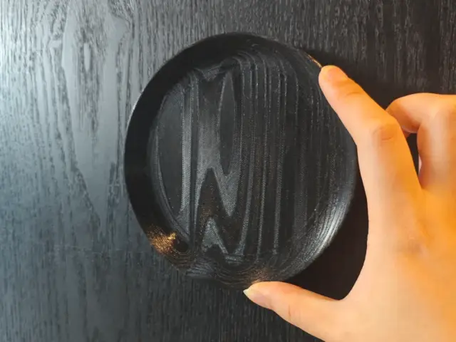 给你的模型添加木纹效果-以小盘子为例 — modelo 3D