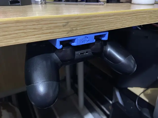 PS4 and PS5 Controller Holder — modelo 3D