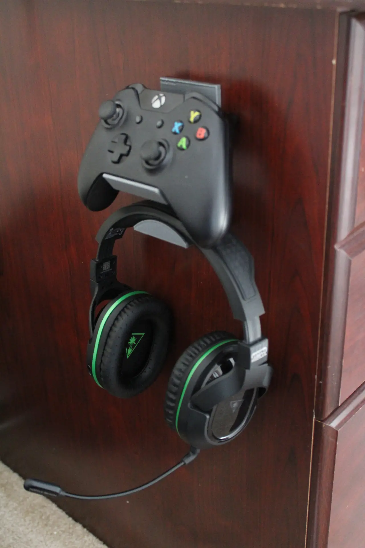 Xbox One Controller & Headset Holder — modelo 3D