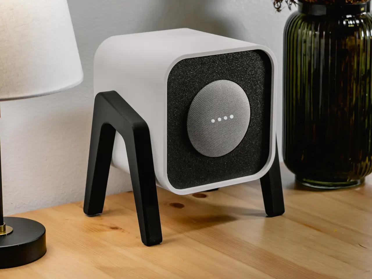 v3 - Google Home Mini Speaker Housing - Retro Modern - with Swappable Face Plates — modelo 3D