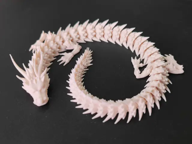 A little white dragon — modelo 3D