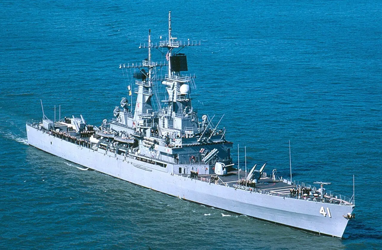 USS Arkansas CGN-41 Guided-missile Cruiser — modelo 3D
