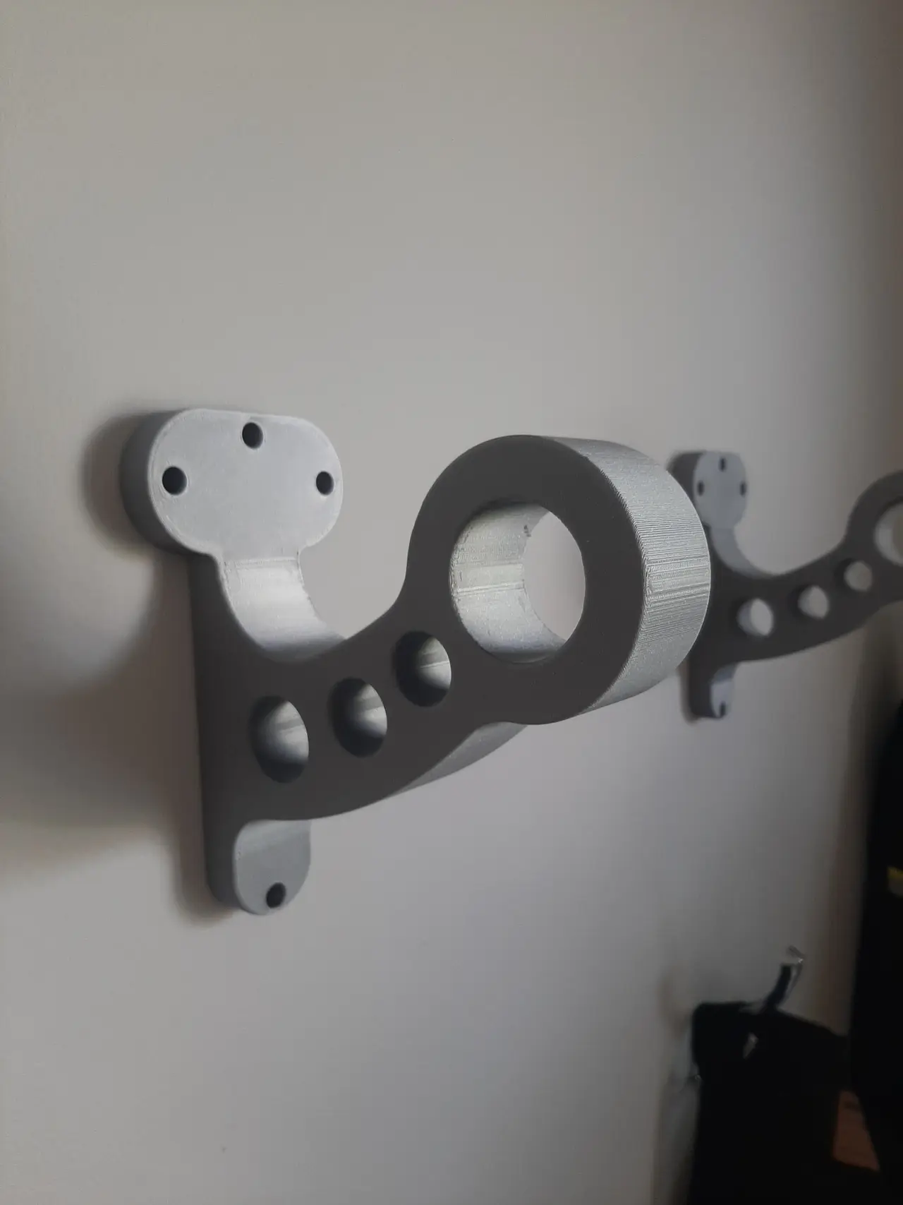 Motorcycle helmet holder — modelo 3D