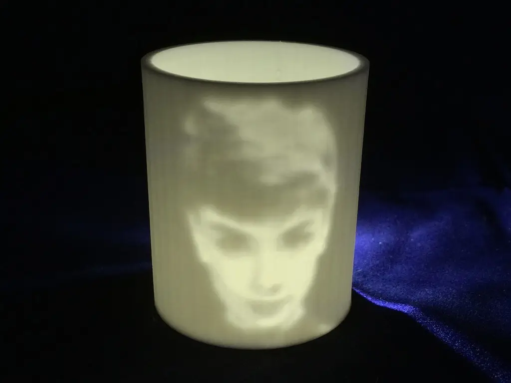 Cylindrical lithopane — modelo 3D