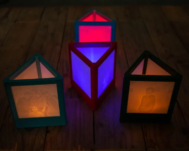 triangular lithophane lamp — modelo 3D