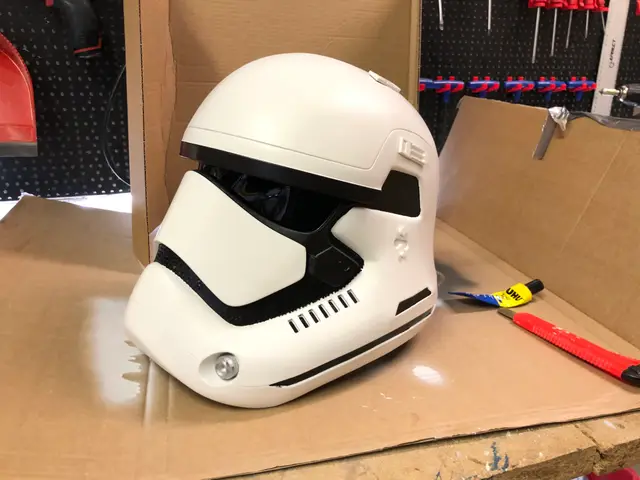 Stormtrooper First Order helmet — modelo 3D