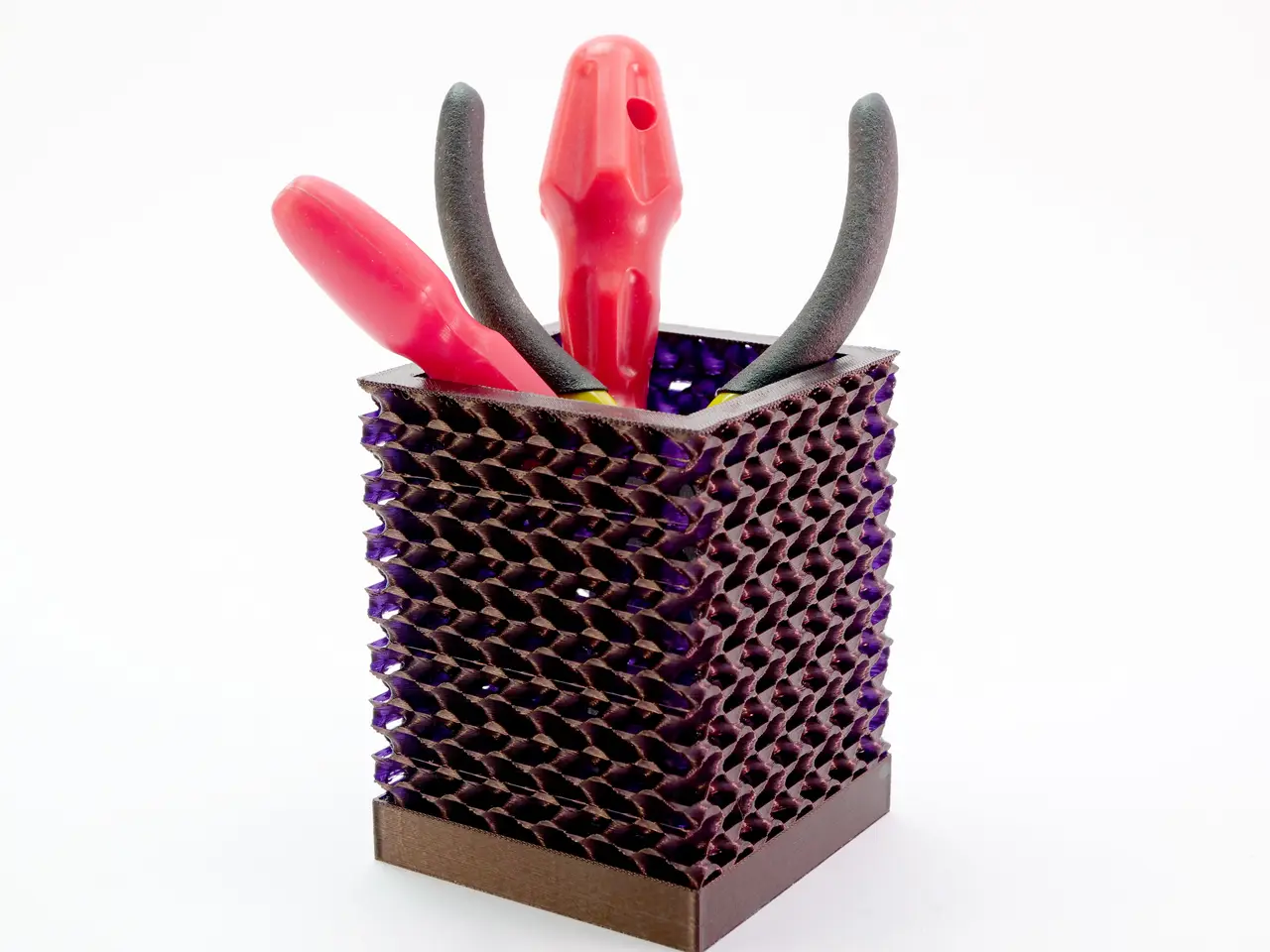 Gyroid Pen Holder — modelo 3D