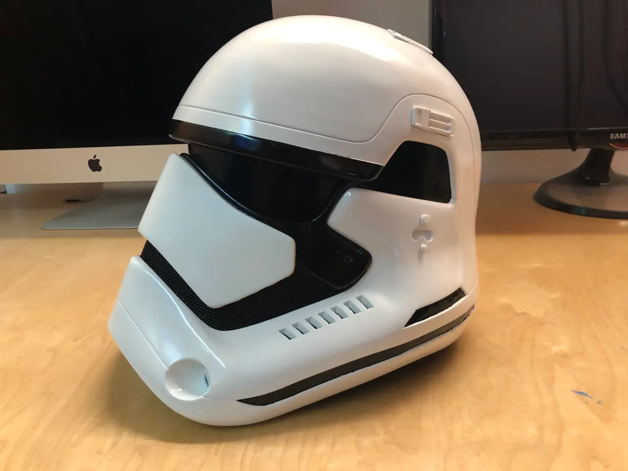 Stormtrooper First Order TFA Helmet | Screen-Accurate Star Wars Cosplay Prop — modelo 3D