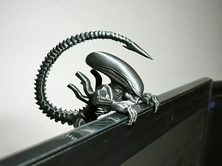 Monitor Alien — modelo 3D