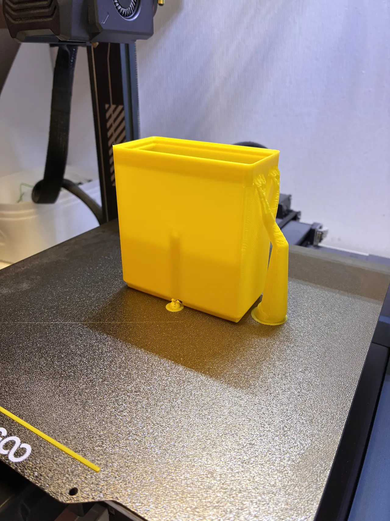 Gridfinity 2x1 Abroller (Klettband) — modelo 3D