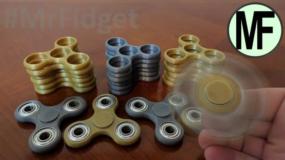 Tri Fidget Spinner Toy — modelo 3D