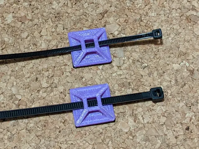 Cable Tie Base — modelo 3D
