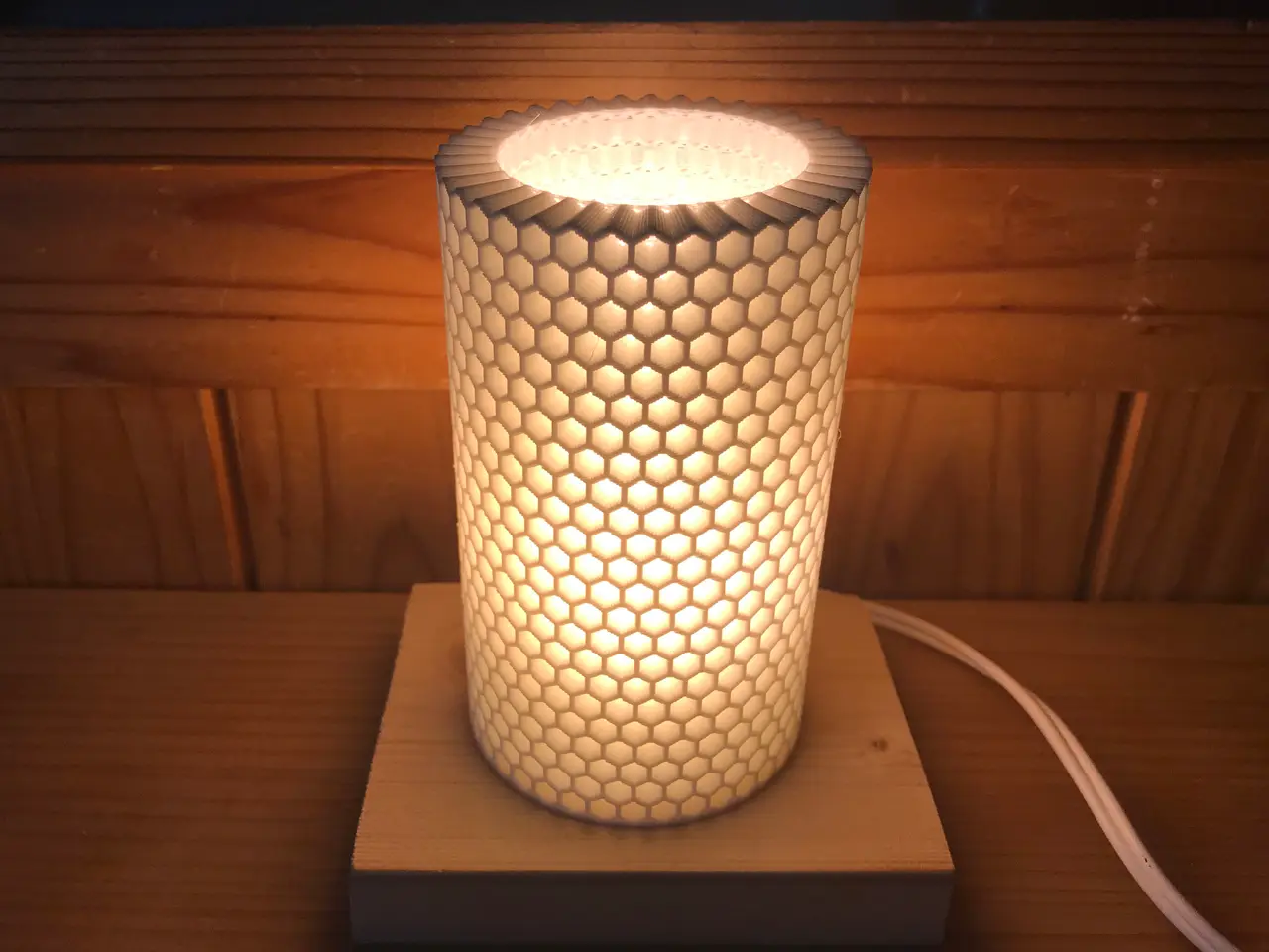 Small HoneyComb Lamp Shade Remix — modelo 3D