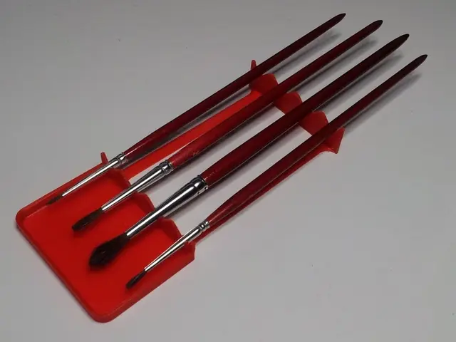 Brush holder with drip tray - Pinselablage mit Tropftasse — modelo 3D