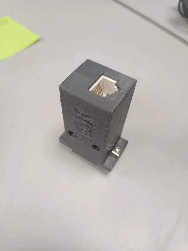 Connector adapter DB15 and RJ45 — modelo 3D
