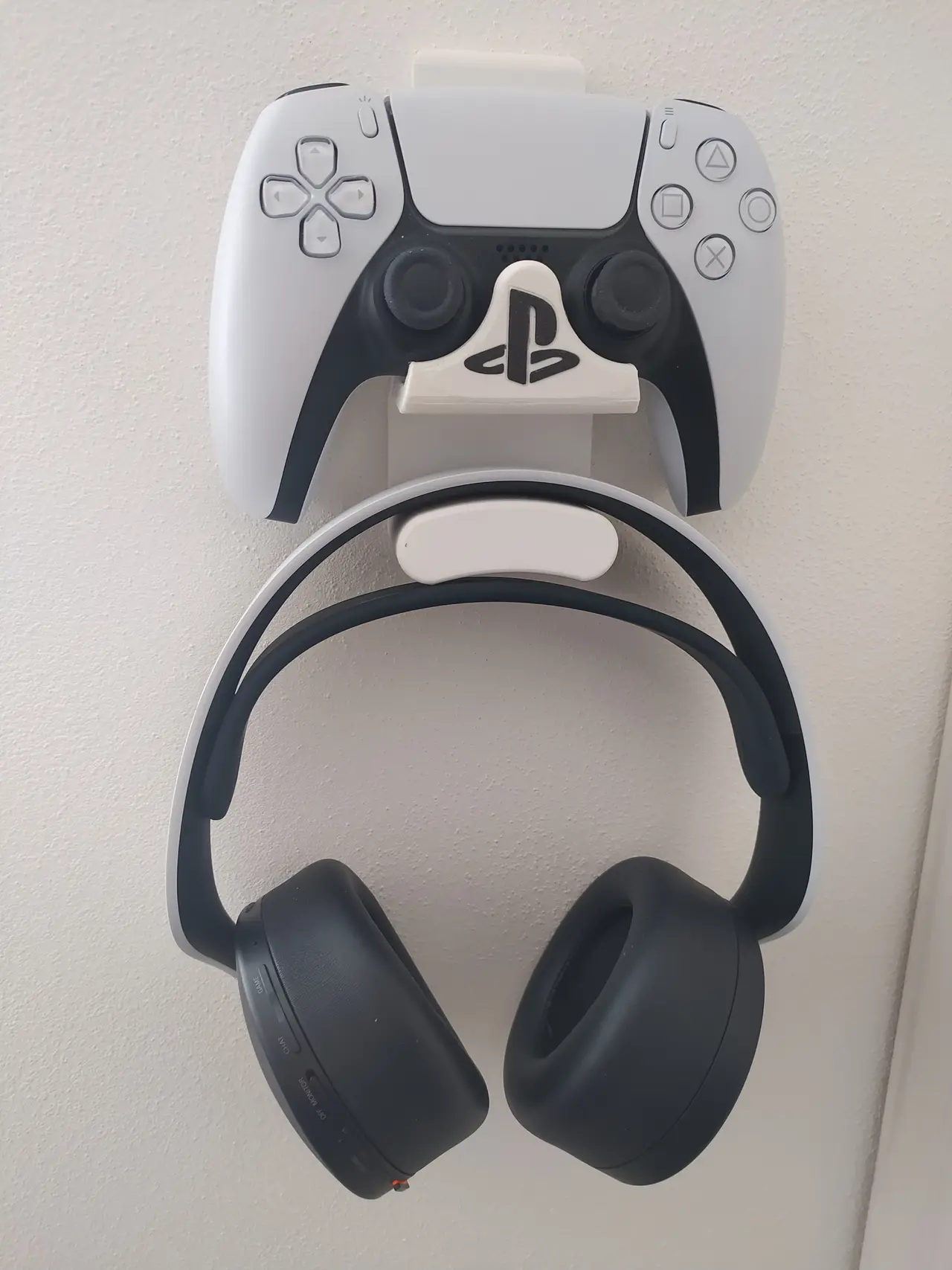 PS5 controller and headphones holder — modelo 3D