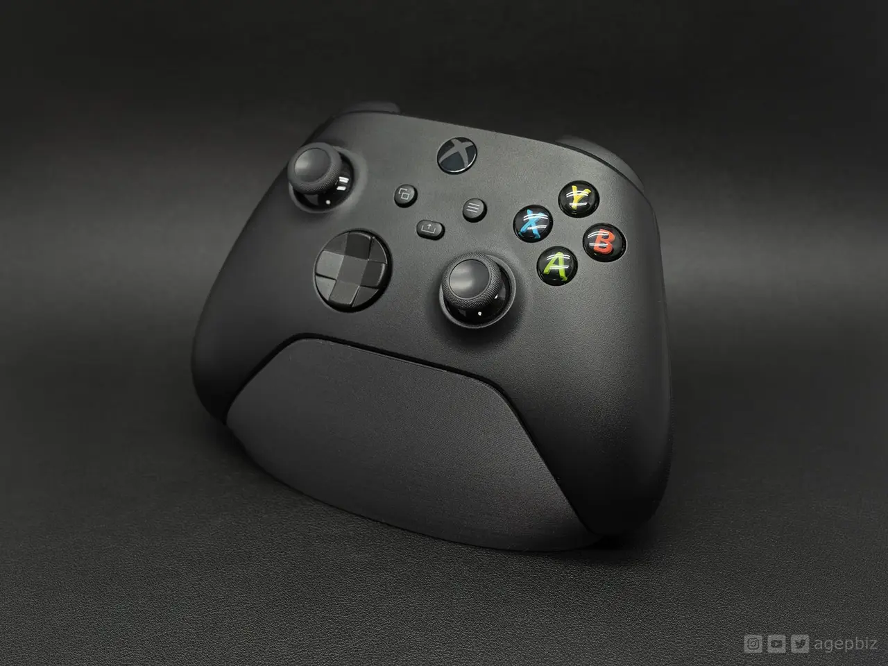 Minimalistic Xbox Controller Stand — modelo 3D