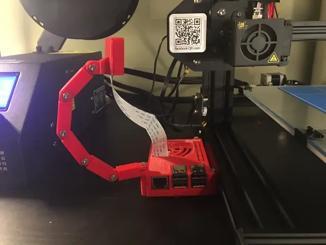 Raspberry Pi case with Pi Camera for CR-10 — modelo 3D