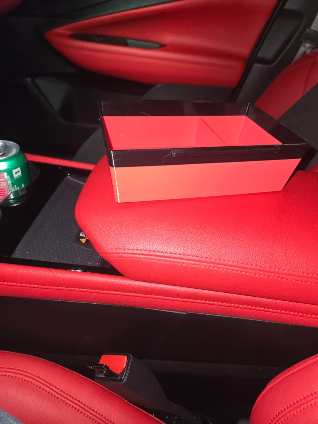 Blazer EV Center Console Tray — modelo 3D