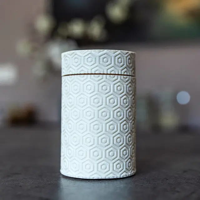 Cylinder textured box — modelo 3D