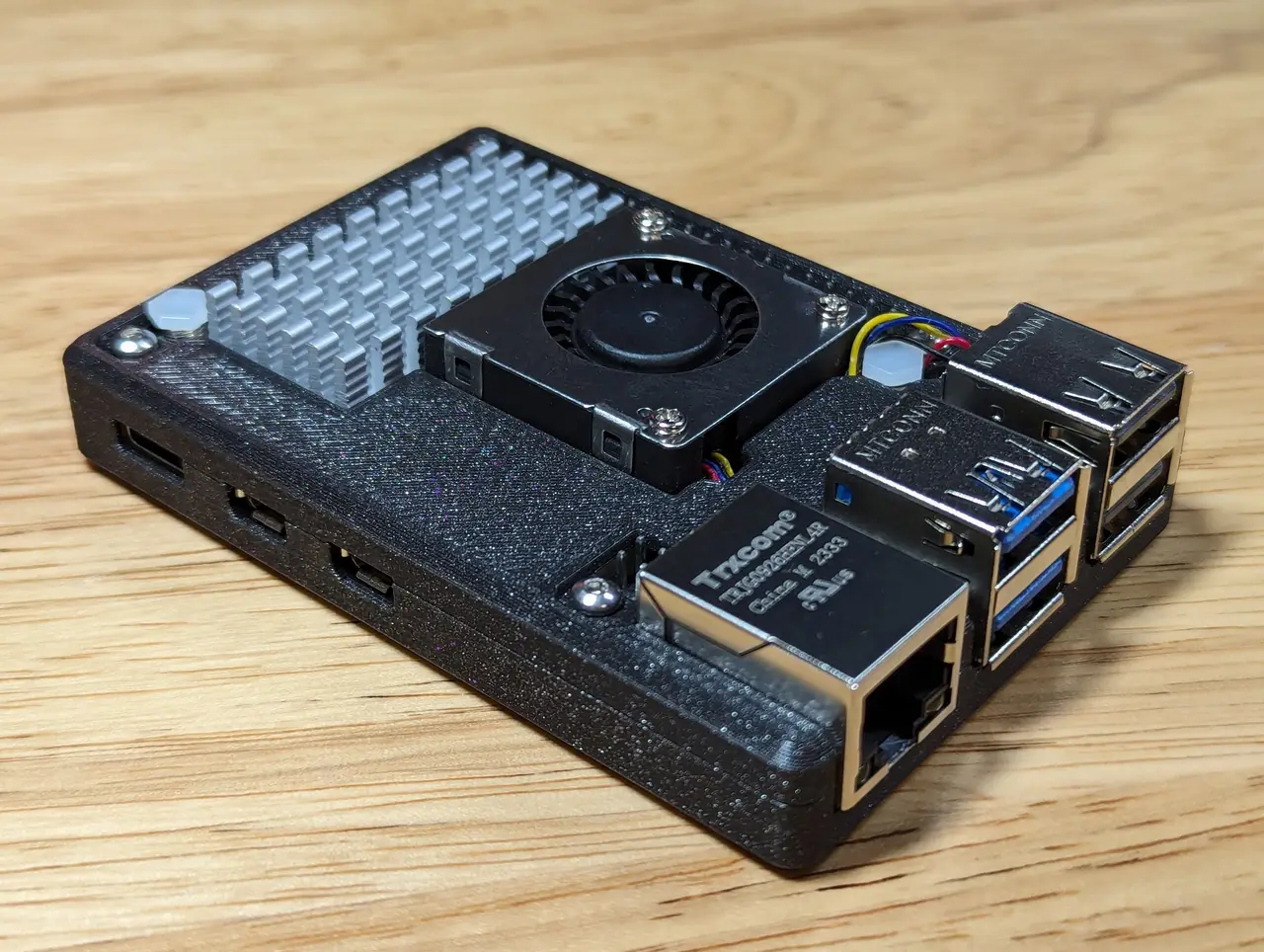 Raspberry Pi 5 Case — modelo 3D