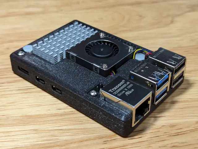 Raspberry Pi 5 Case — modelo 3D
