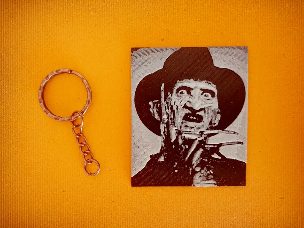 Freddy Krueger keychain — modelo 3D