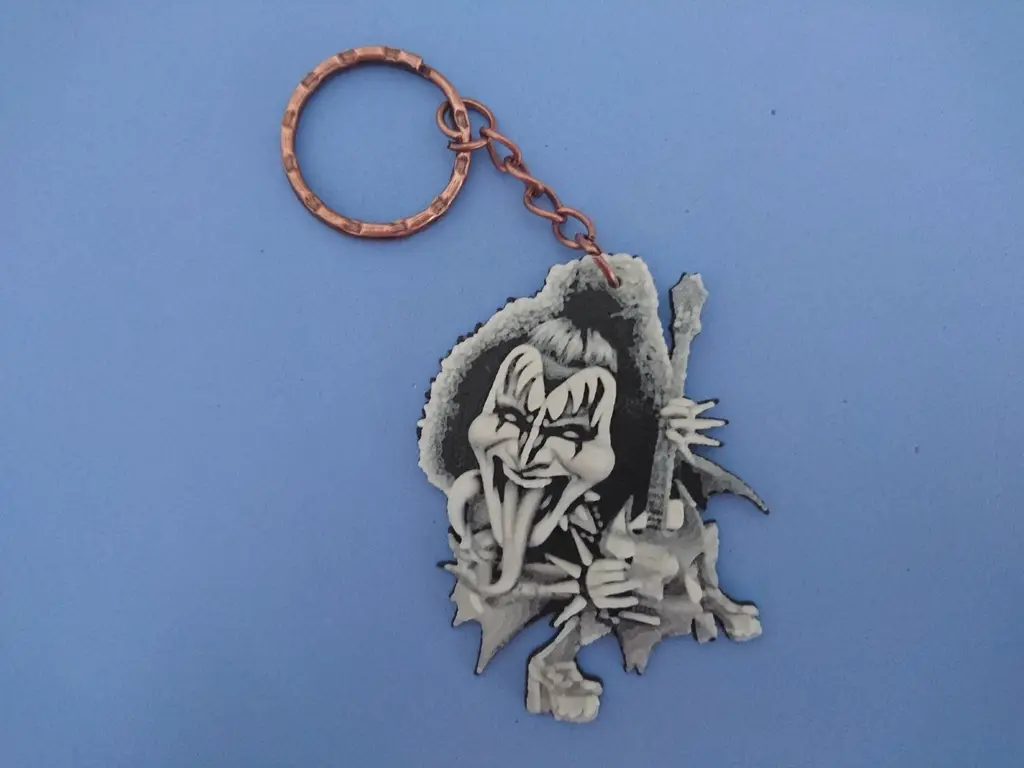 kiss keychain — modelo 3D