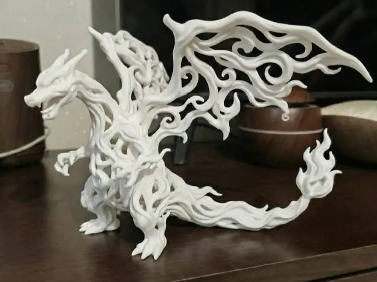 Charizard Elemental: Voronoi Art Edition — modelo 3D
