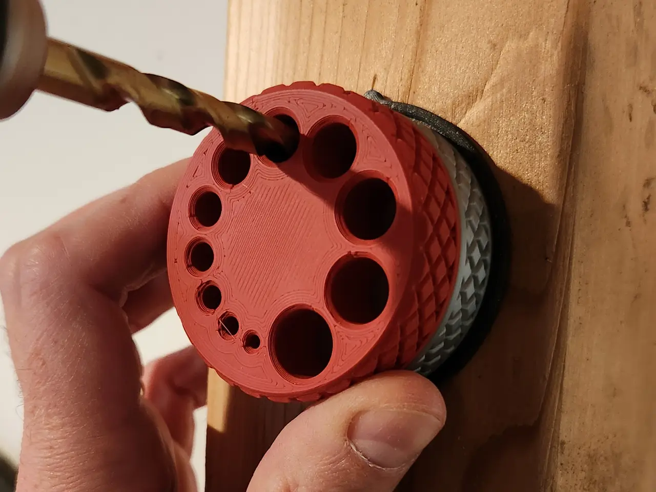Drill Guide and Dust Catcher — modelo 3D