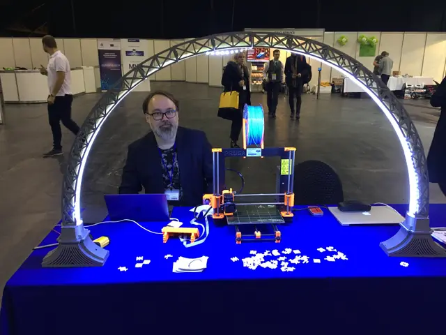 Led bridge lamp Universal Segment — modelo 3D
