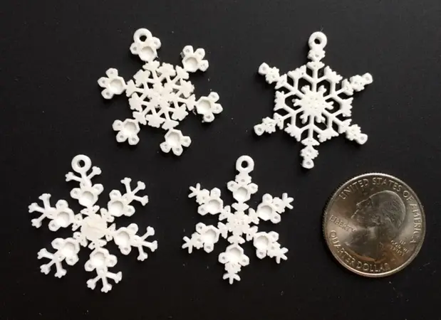 Tiny Snowflake Ornaments - from the Snowflake Machine — modelo 3D