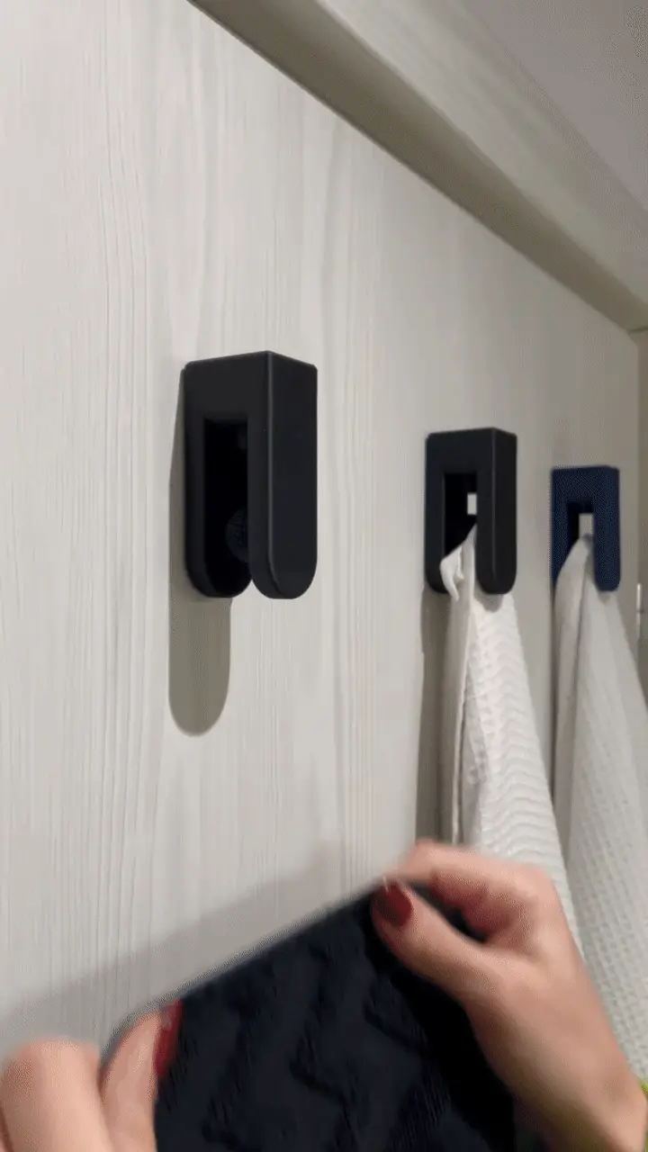 Auto-Locked Hanger (print-in-place) — modelo 3D