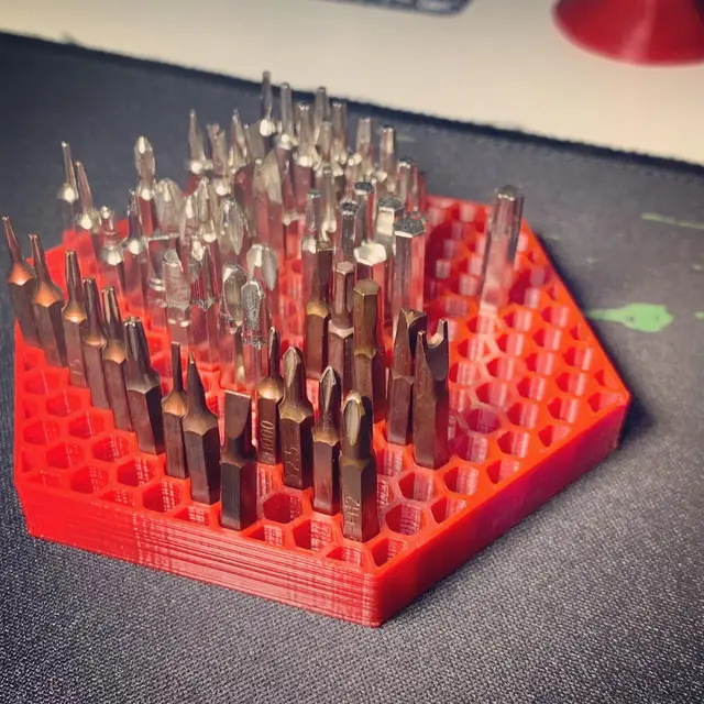 Honeycomb CR CR-V Screwdriver Bit Holder — modelo 3D