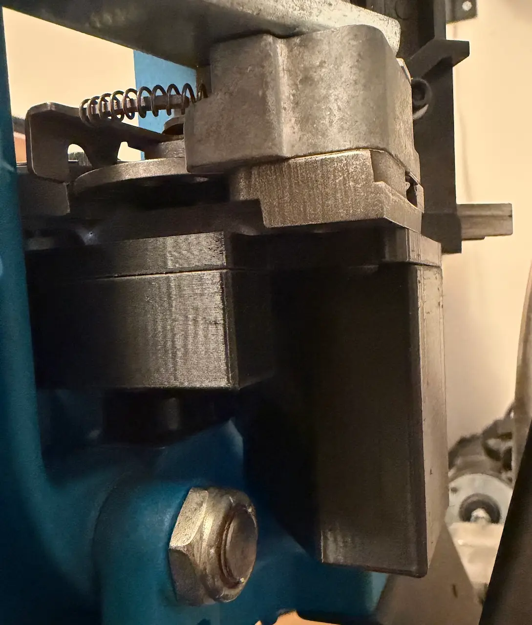 Dillon XL650 (Old version only !) - magnetic primer catcher assembly. — modelo 3D