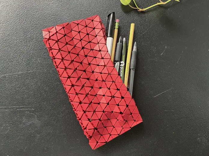 Chainmail Pencil Case Pouch — modelo 3D