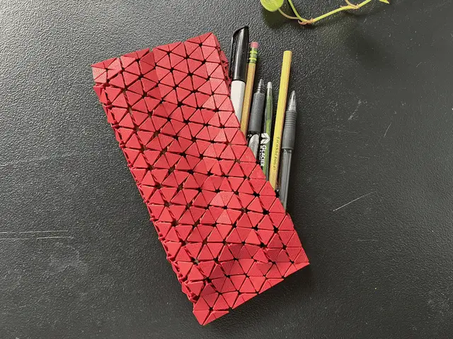 Chainmail Pencil Case Pouch — modelo 3D