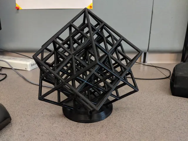 Spun Lattice Cube (Torture Test) — modelo 3D