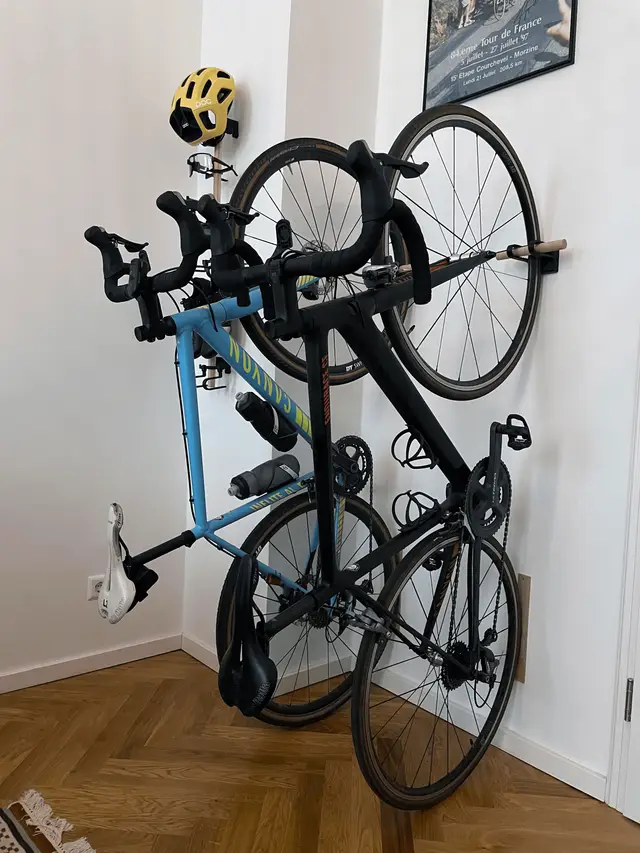 Vertical bike wall mount — modelo 3D