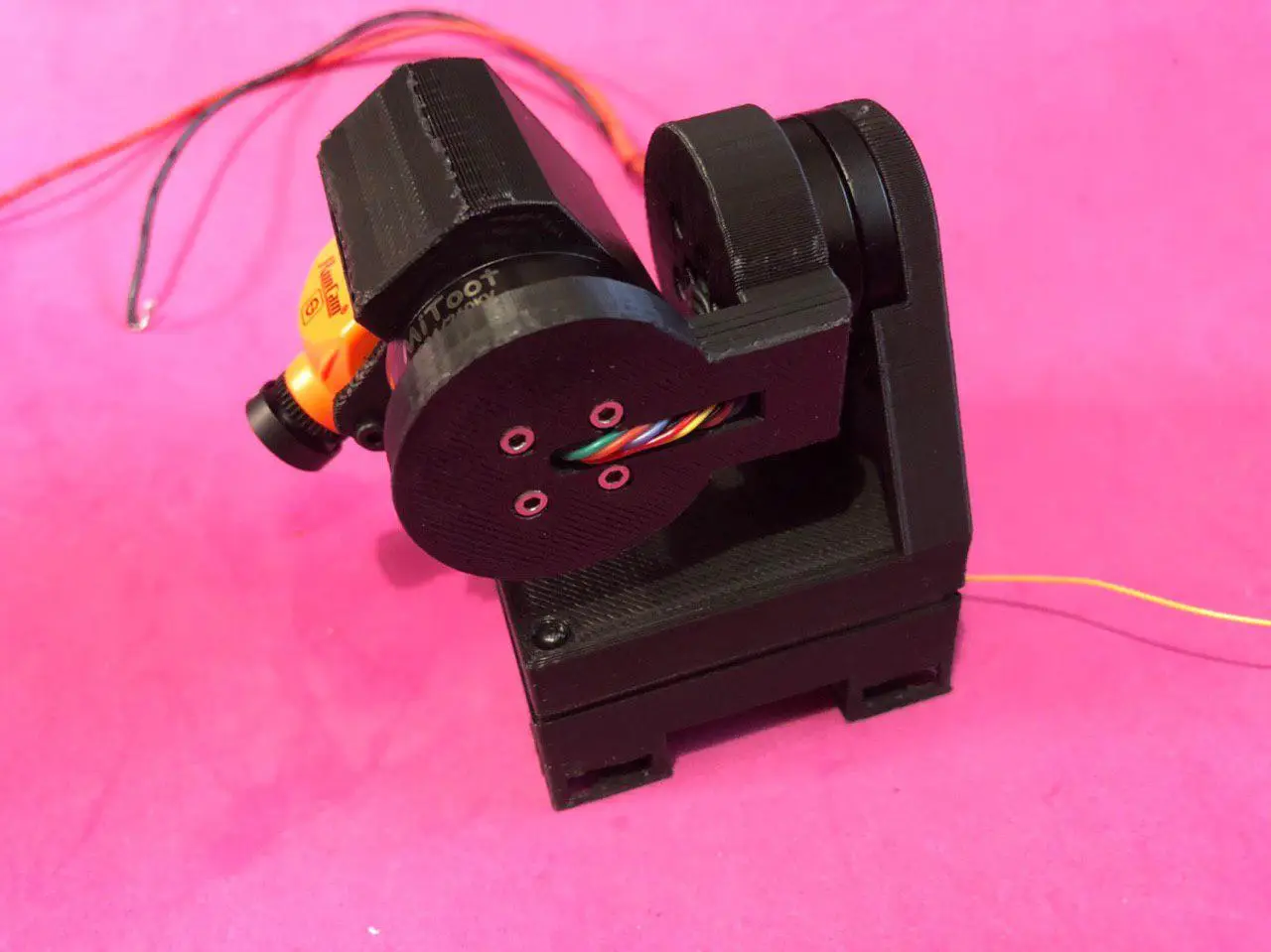 Super light Runcam Split mini gimbal (2 axis) — modelo 3D