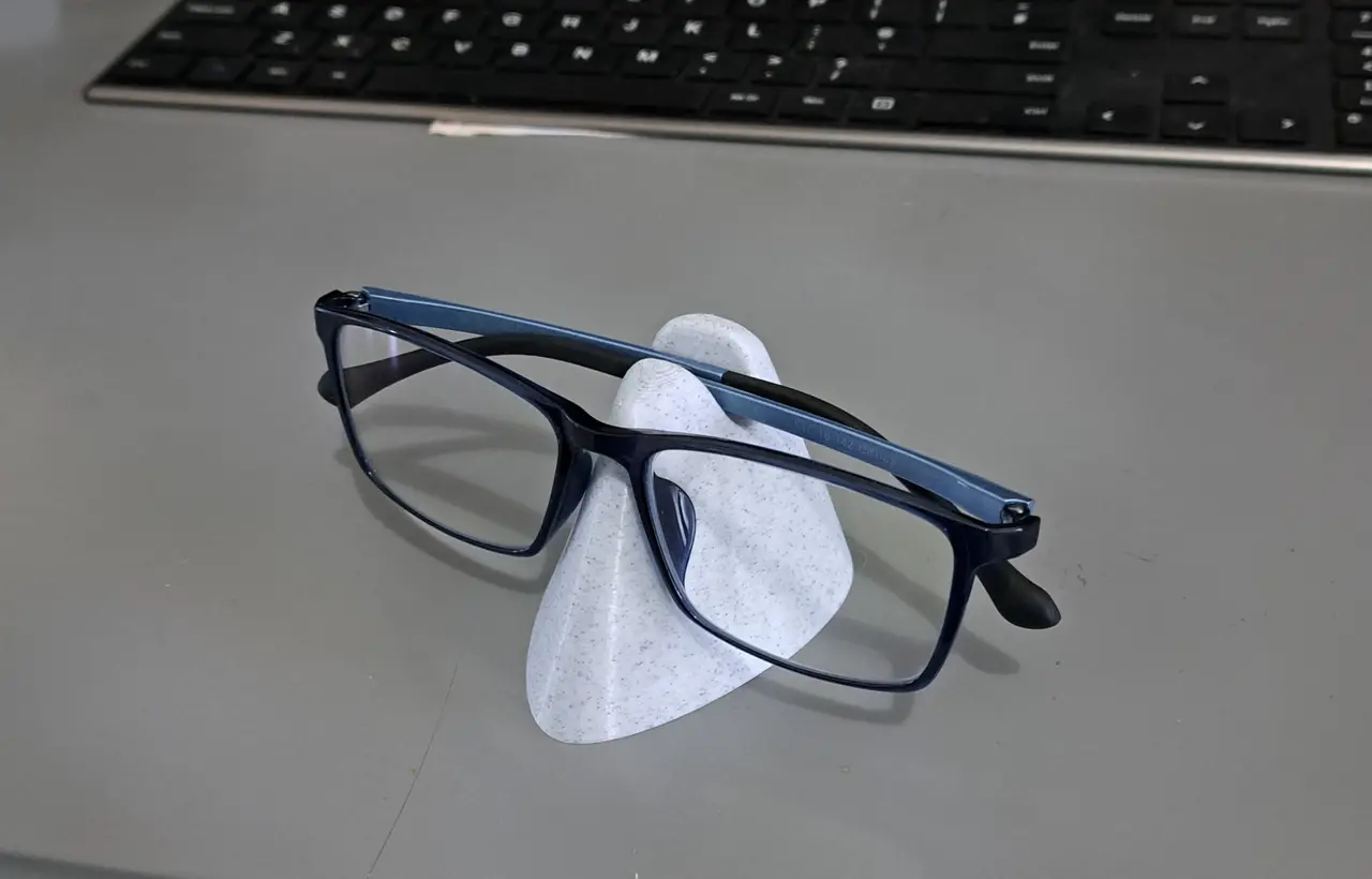 Glasses Stand — modelo 3D