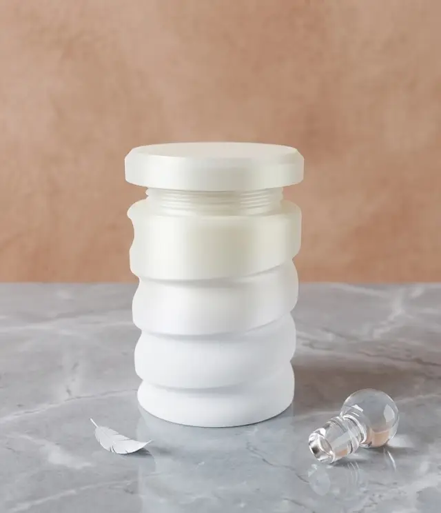 🧴 Modern Spiral Threaded Storage Jar — modelo 3D