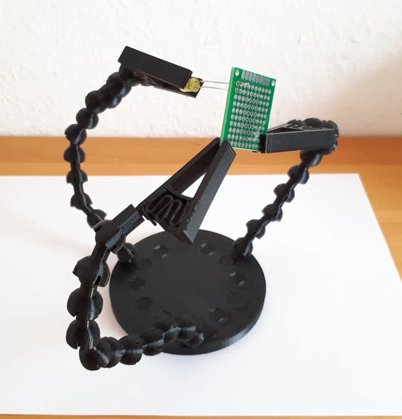Click Elements (Tripod, Helping Hand, Fun, ...) — modelo 3D