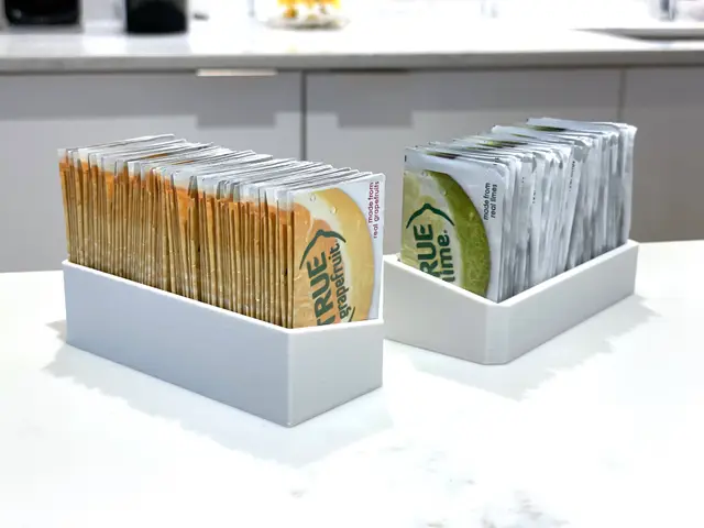Stylish, Minimalist Sugar / Sweetener Packet Holder — modelo 3D